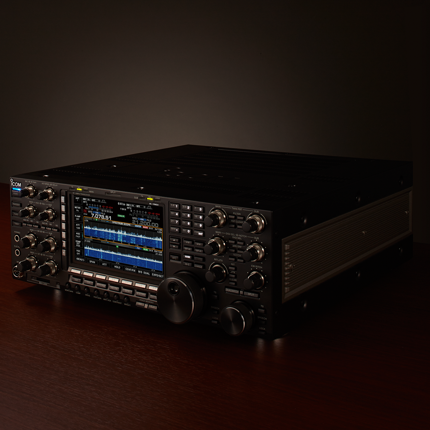 Icom IC-7851